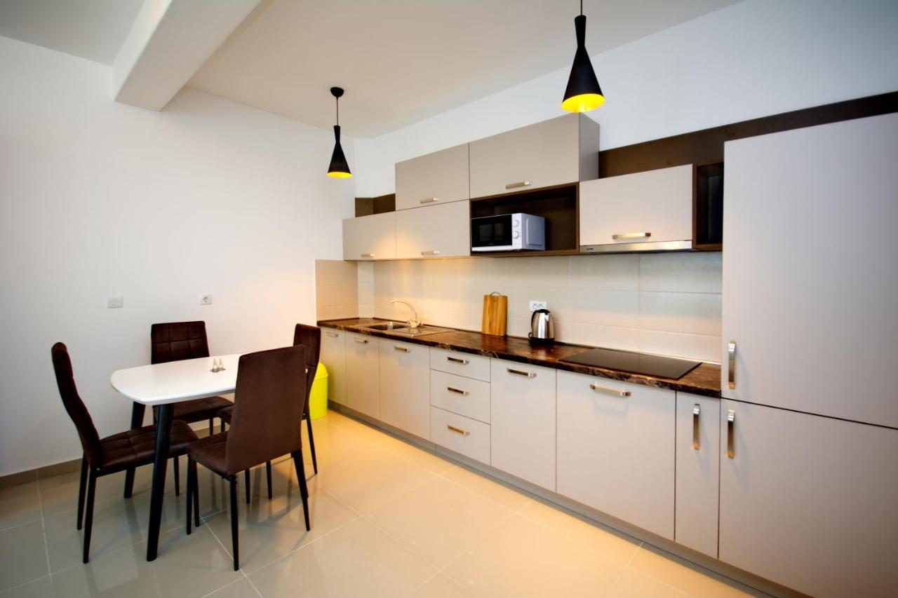 Apartment Dobrota Tomici  Luaran gambar